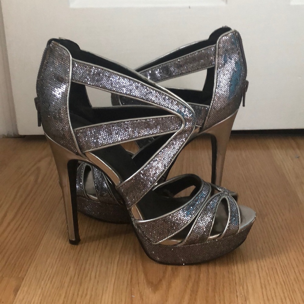 Prom heels - Picture 2 of 3